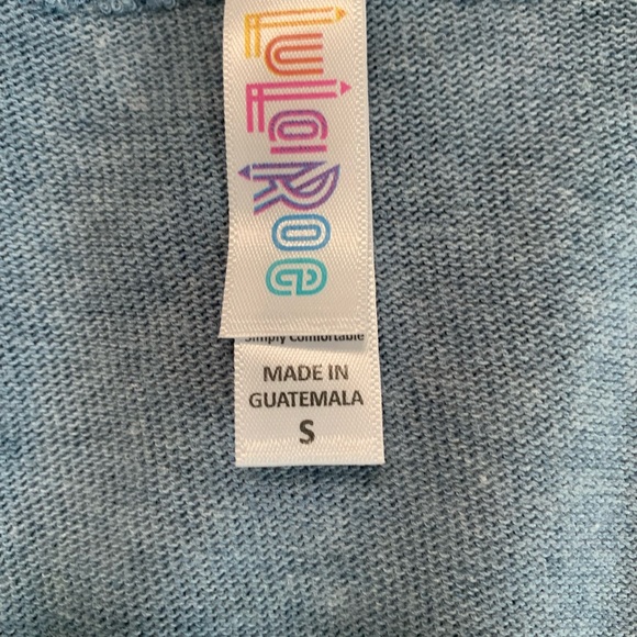 Lularoe Women’s Blue Top Size small - Picture 8 of 15